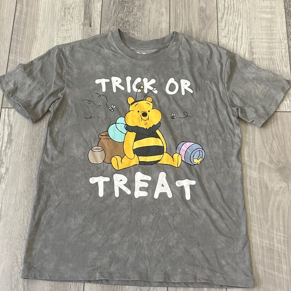 Disney Tops - Gray Winnie the Pooh Trick or Treat Women’s T-Shirt